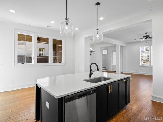 4831 Clerkenwell Street