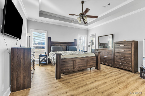 97 BRECKENRIDGE Court