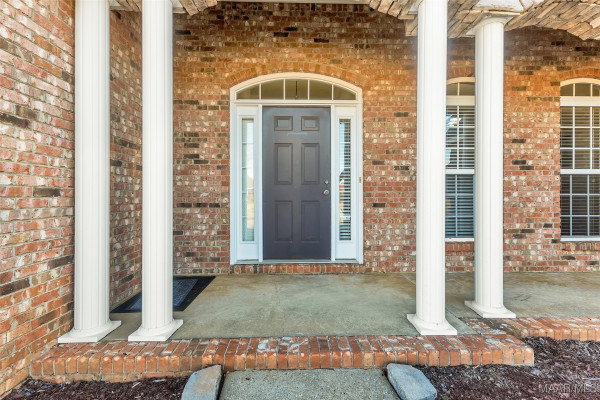 97 BRECKENRIDGE Court