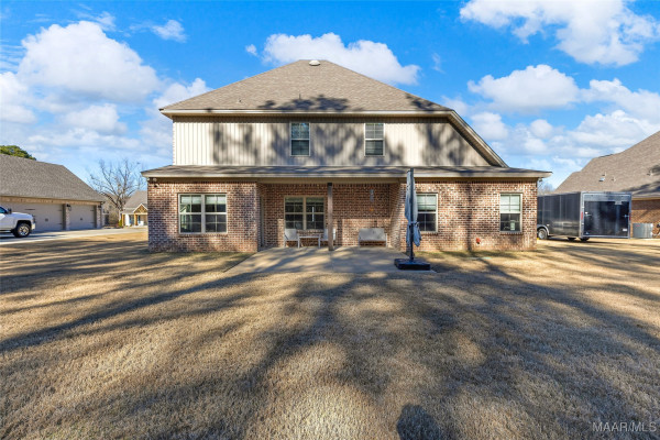 212 Spruce Knoll Lane