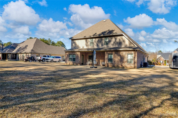 212 Spruce Knoll Lane