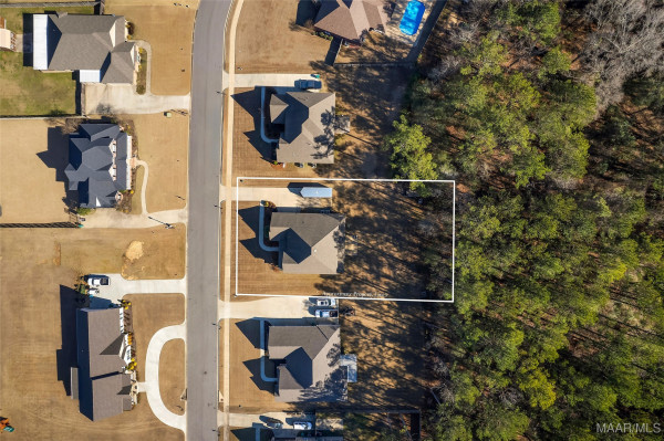 212 Spruce Knoll Lane