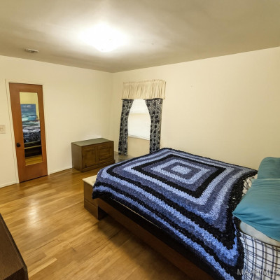 3637 Cloverdale Road