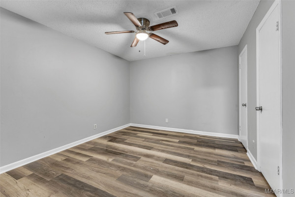 4680 RAY Drive