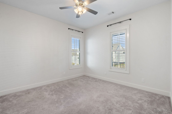 119 Forest Glen Drive