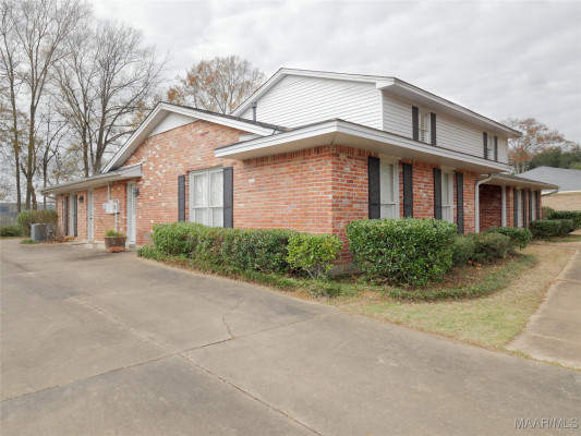 1800 Wentworth Drive