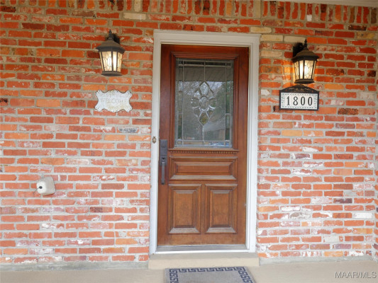 1800 Wentworth Drive