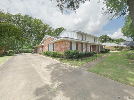 1800 Wentworth Drive