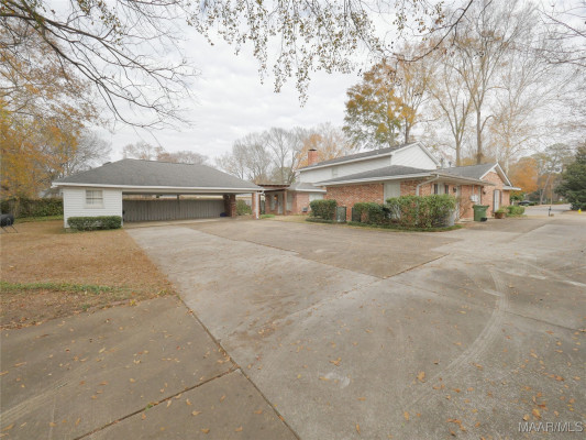 1800 Wentworth Drive