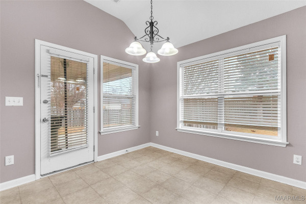 9212 HARRINGTON Circle