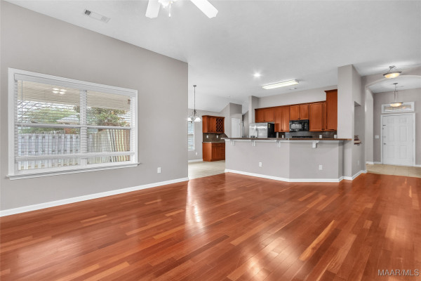 9212 HARRINGTON Circle