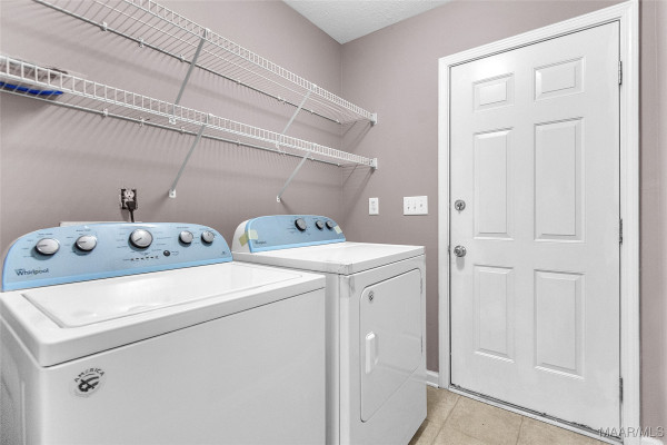 9212 HARRINGTON Circle