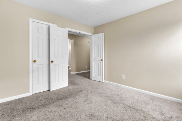 9212 HARRINGTON Circle