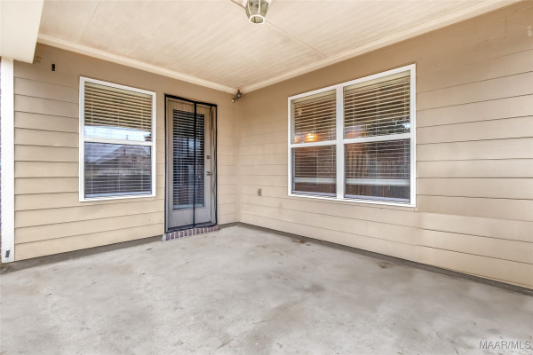 9212 HARRINGTON Circle