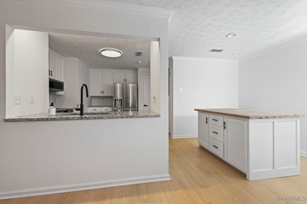 6504 Gloucester Mews