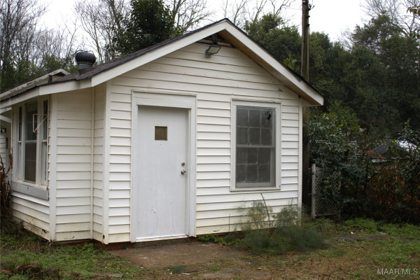 1950 Johnson Street