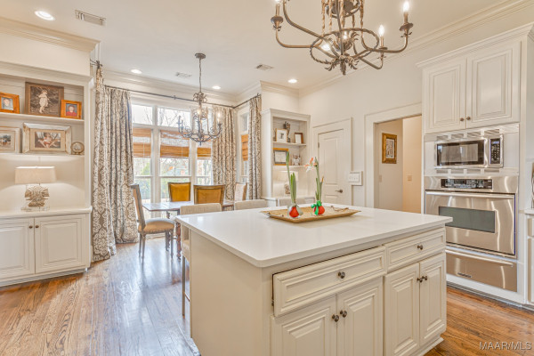 8512 MARSH POINTE Drive