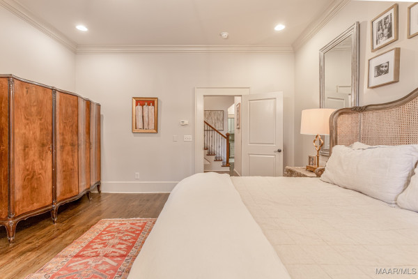 8512 MARSH POINTE Drive