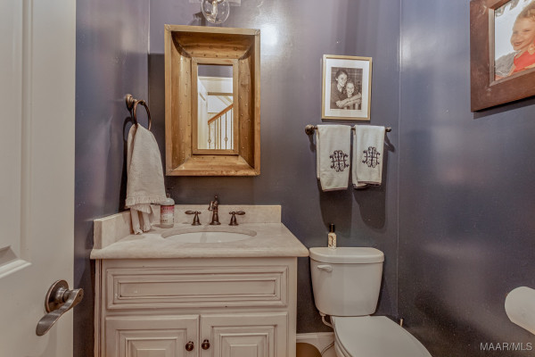 8512 MARSH POINTE Drive