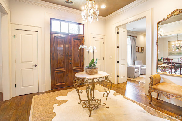 8512 MARSH POINTE Drive