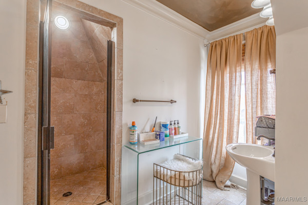 8512 MARSH POINTE Drive