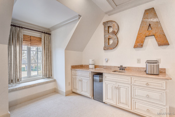 8512 MARSH POINTE Drive