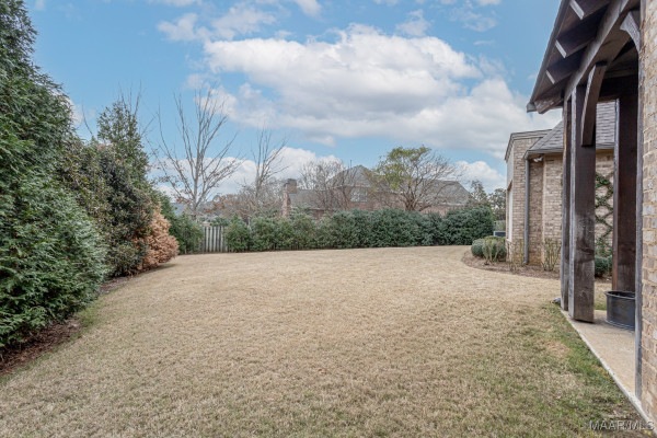 8512 MARSH POINTE Drive