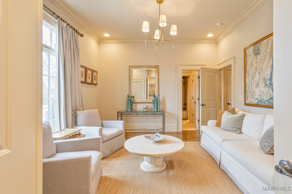 8512 MARSH POINTE Drive