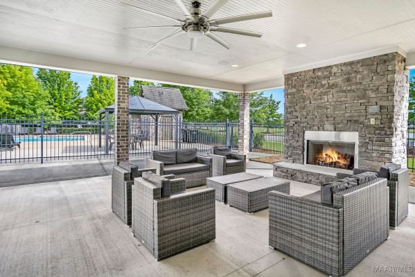 9055 Chastain Park Drive
