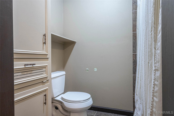 1547 Pine Ridge Road