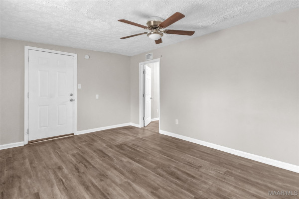 500 Lawndale Lane