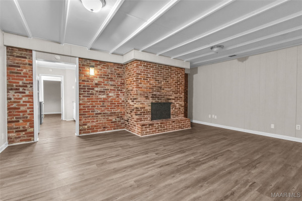 500 Lawndale Lane