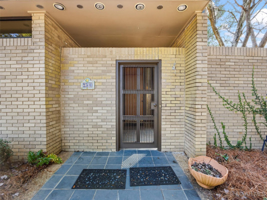2300 Hawthorn Drive