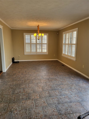 85 Price Road