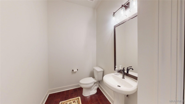 9365 Crescent Lodge Circle