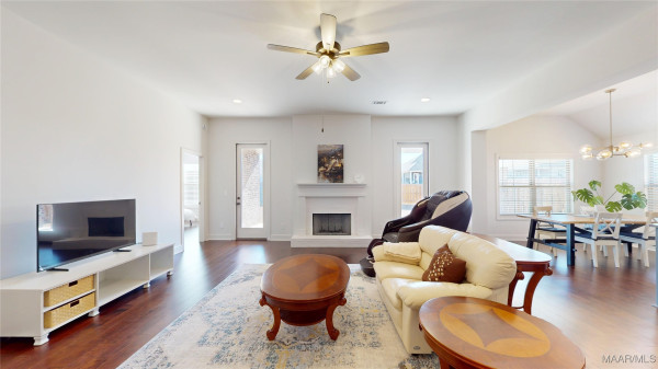 9365 Crescent Lodge Circle