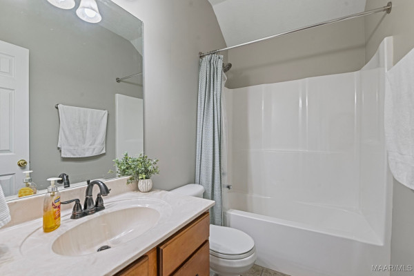 638 Glenmede Lane