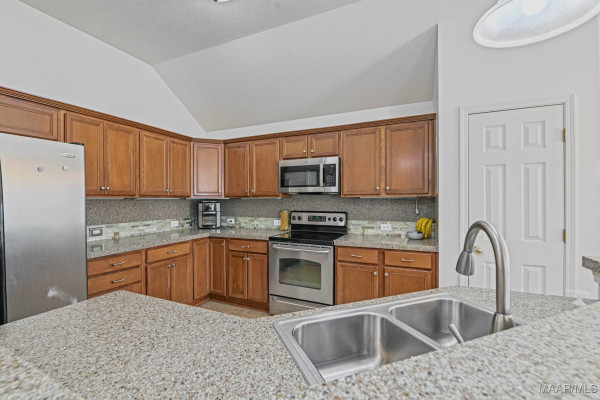 638 Glenmede Lane