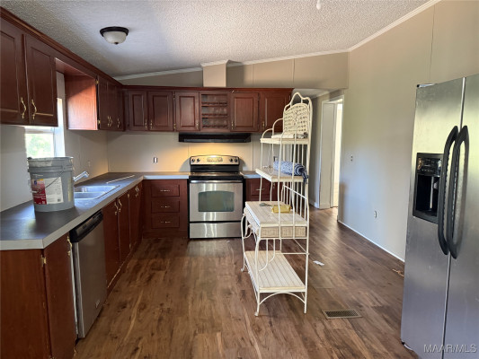 4504 Tall Pines Drive