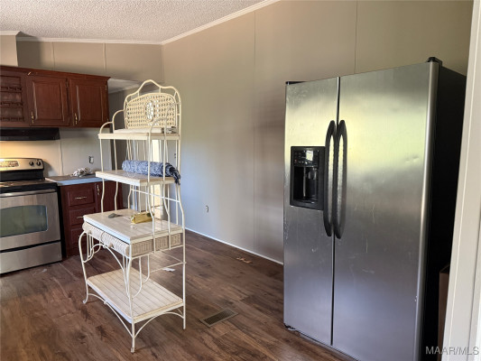 4504 Tall Pines Drive