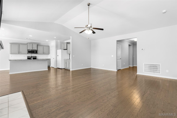 1360 Barret Park Way