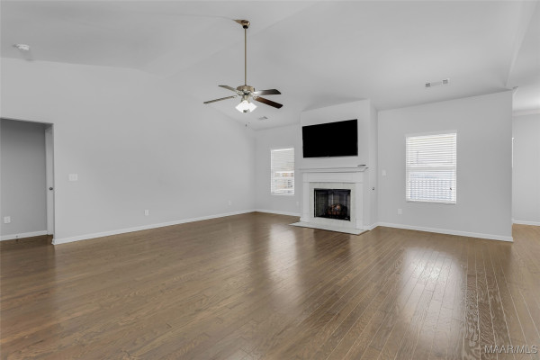 1360 Barret Park Way