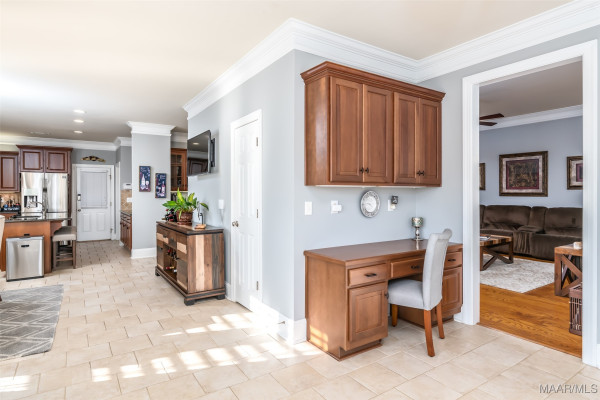 8207 Stonewall Court