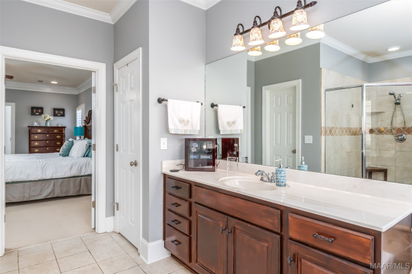 8207 Stonewall Court