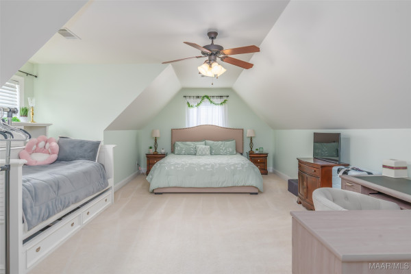 8207 Stonewall Court