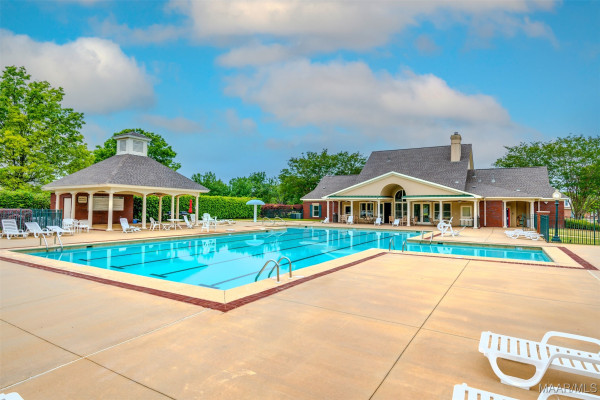 8207 Stonewall Court