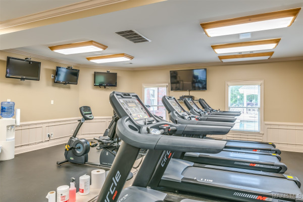 8207 Stonewall Court