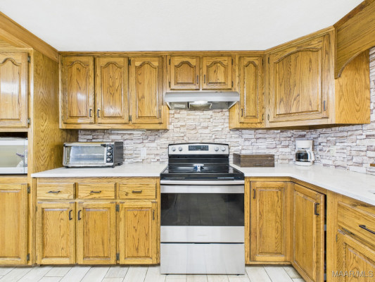 95 Hickory Hill Road