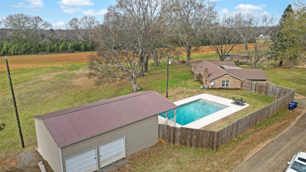 95 Hickory Hill Road