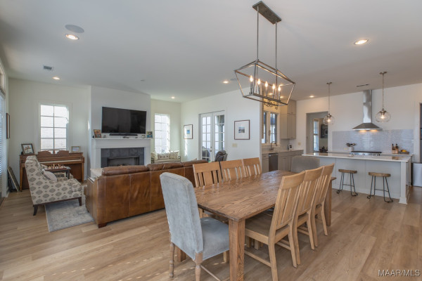 4824 Grassmere Street